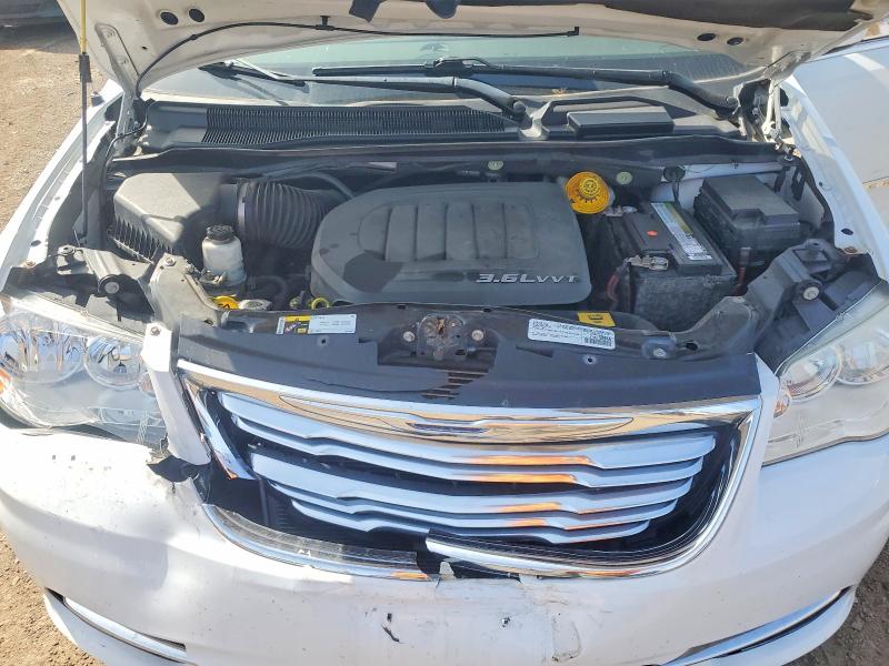 49182796 :رقم المزاد ، 2C4RC1BG4GR260836 vin ، 2016 Chrysler Town & Country مزاد بيع