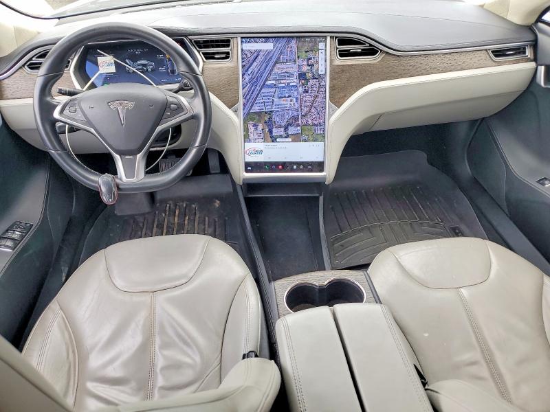 2013 Tesla Model S მანქანა იყიდება აუქციონზე, vin: 5YJSA1CN3DFP28230, აუქციონის ნომერი: 49605876