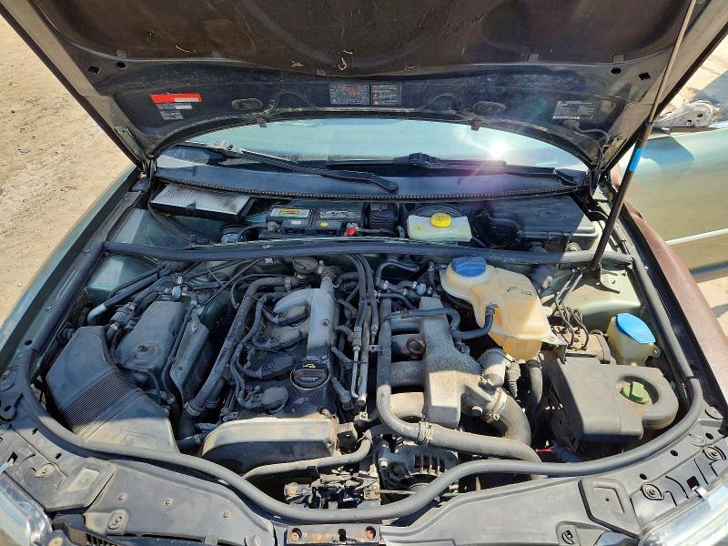 2003 Volkswagen Passat მანქანა იყიდება აუქციონზე, vin: WVWPD63BX3E411447, აუქციონის ნომერი: 51017716
