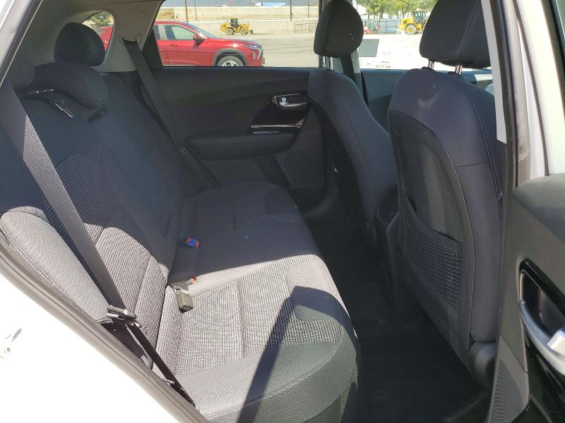 51572166 :رقم المزاد ، KNDCM3LD3L5401535 vin ، 2020 Kia Niro مزاد بيع