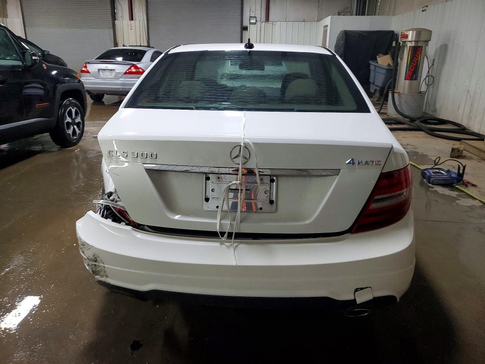 Продаж на аукціоні авто 2013 Mercedes-benz C, vin: WDDGF8AB5DR290996, номер лоту: 49572536