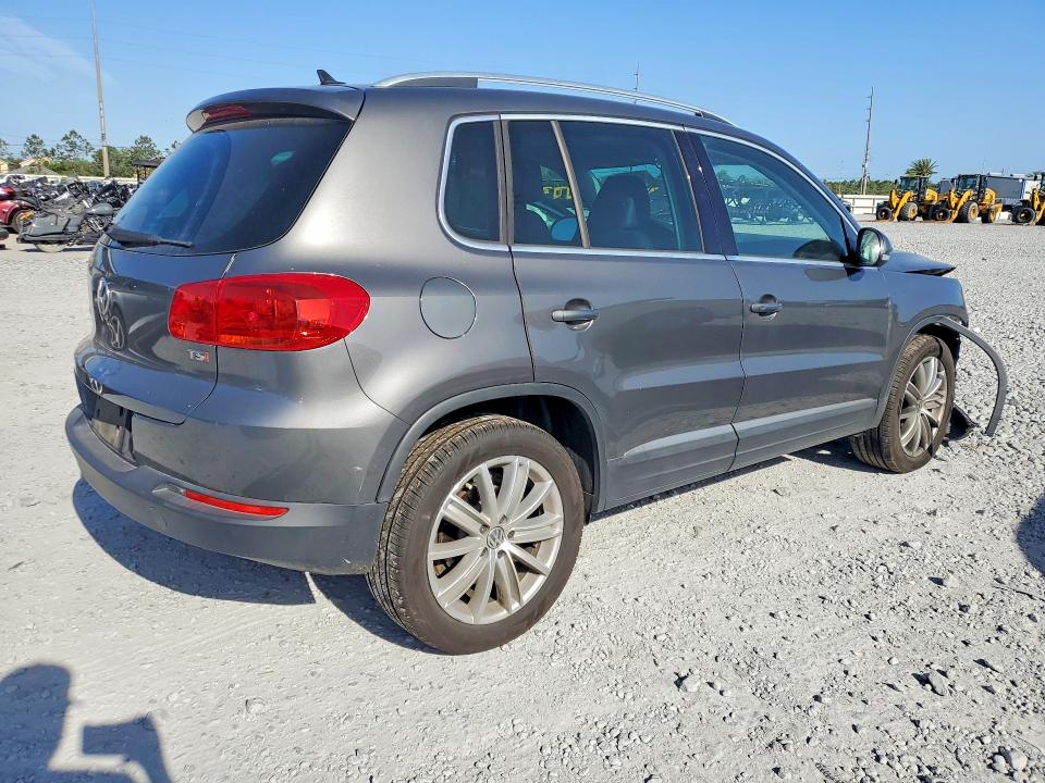 Продажа на аукционе авто 2016 Volkswagen Tiguan, vin: WVGAV7AX9GW601100, номер лота: 50508346