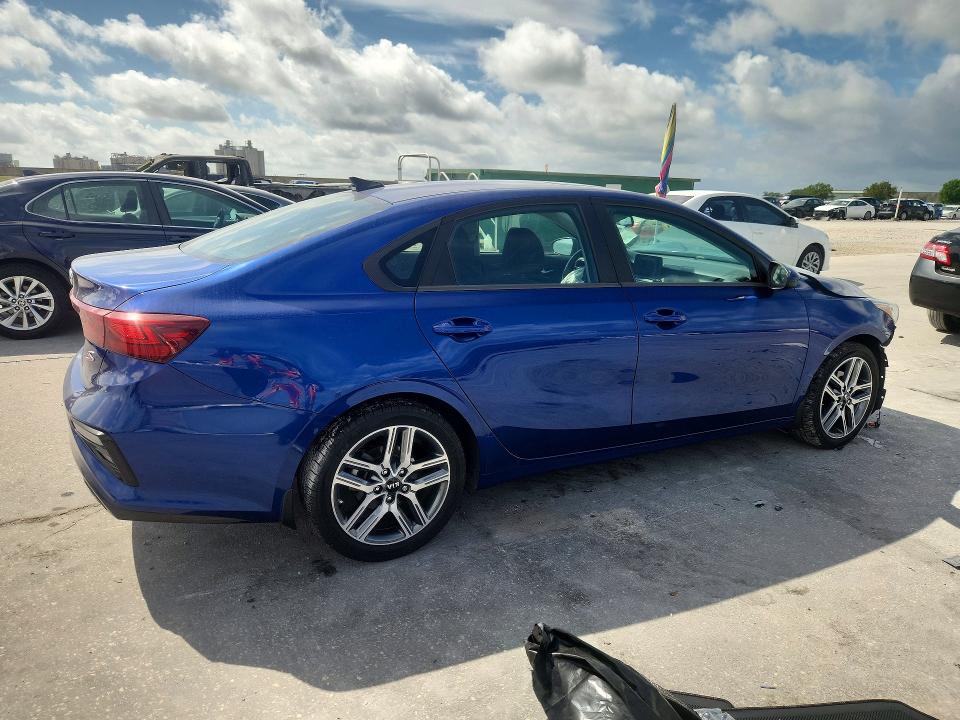2019 Kia Forte მანქანა იყიდება აუქციონზე, vin: 3KPF34AD3KE020070, აუქციონის ნომერი: 51124726