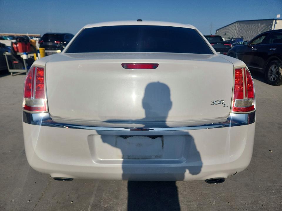 49927016 :رقم المزاد ، 2C3CCAET5DH731610 vin ، 2013 Chrysler 300c مزاد بيع
