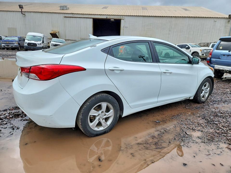 51769296 :رقم المزاد ، 5NPDH4AE1FH633114 vin ، 2015 Hyundai Elantra مزاد بيع
