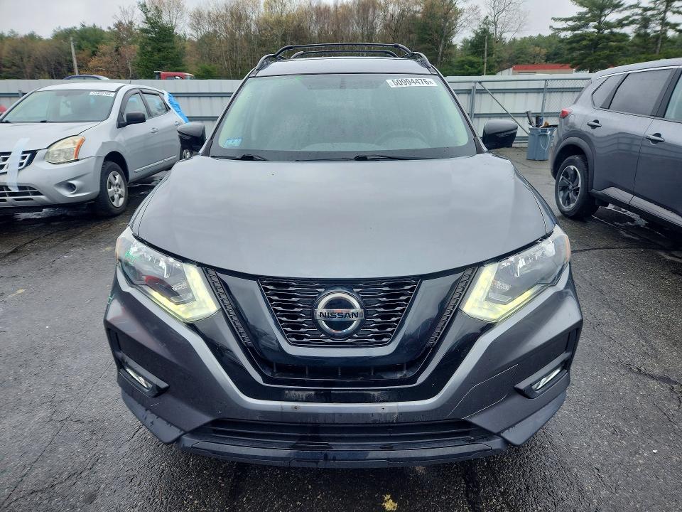 50994476 :رقم المزاد ، 5N1AT2MV2JC758544 vin ، 2018 Nissan Rogue مزاد بيع