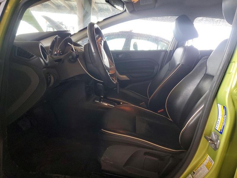 51351906 :رقم المزاد ، 3FADP4FJXDM153949 vin ، 2013 Ford Fiesta مزاد بيع