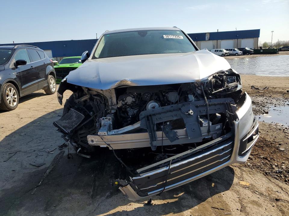 Продажа на аукционе авто 2018 Audi Q7, vin: WA1VAAF7XJD011718, номер лота: 50117226
