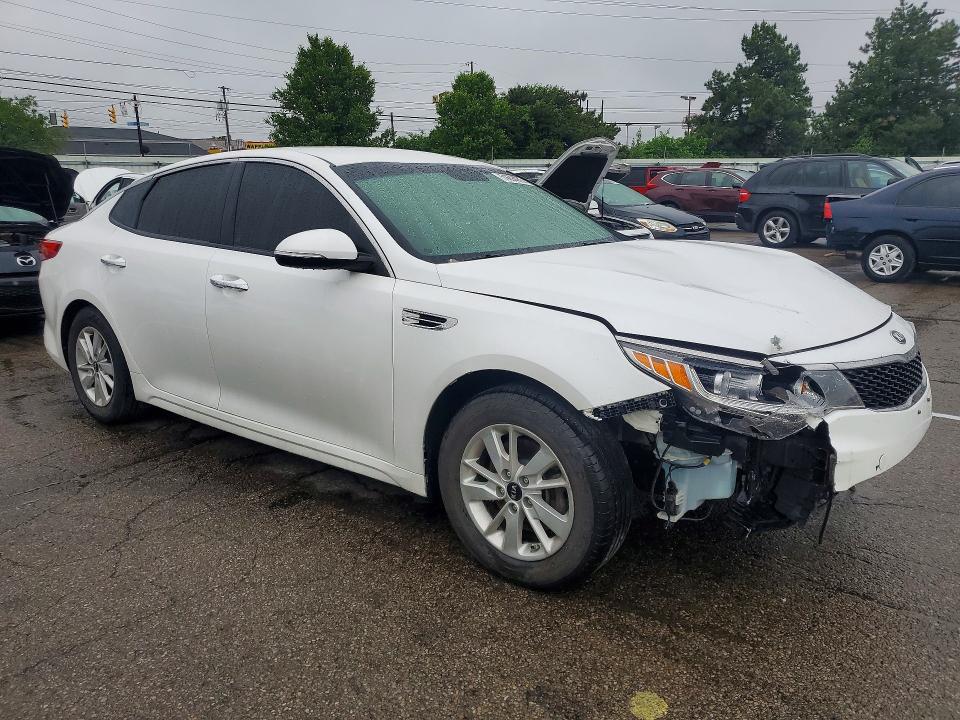 Продаж на аукціоні авто 2018 Kia Optima, vin: KNAGT4L34J5205891, номер лоту: 51604076