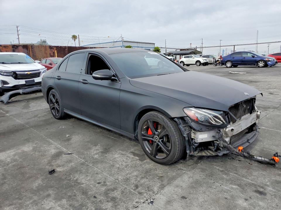 2020 Mercedes-benz E მანქანა იყიდება აუქციონზე, vin: WDDZF8DB0LA710620, აუქციონის ნომერი: 49284716