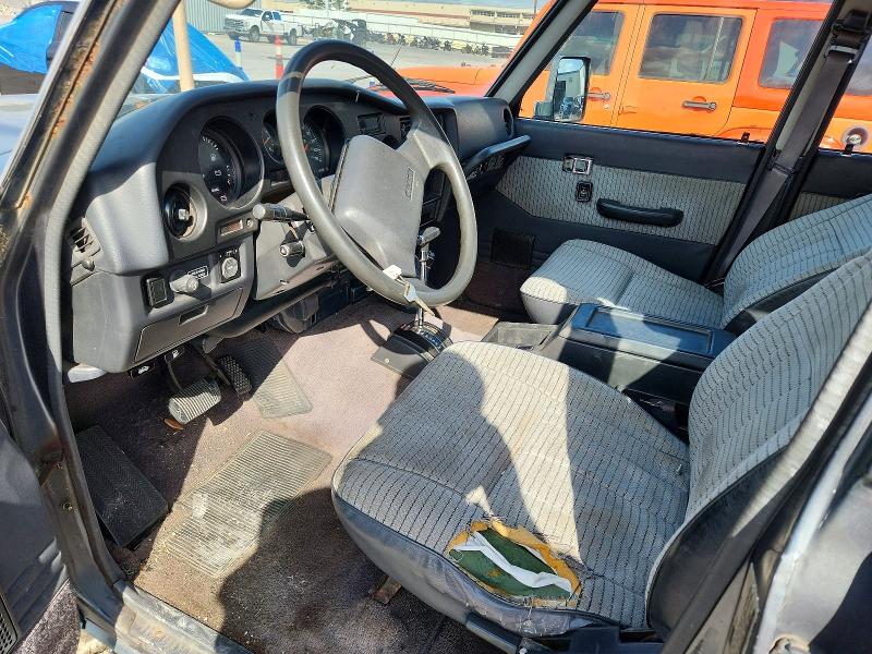 47760976 :رقم المزاد ، JT3FJ62GJ0086117 vin ، 1988 Toyota Land Cruiser مزاد بيع
