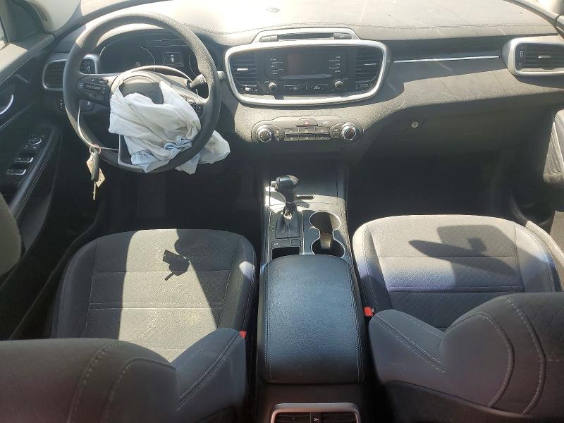 50908796 :رقم المزاد ، 5XYPG4A33HG240496 vin ، 2017 Kia Sorento مزاد بيع