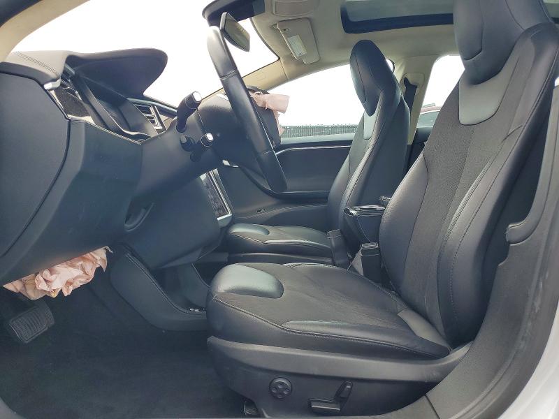 Продажа на аукционе авто 2015 Tesla Model S, vin: 5YJSA1E15FF114891, номер лота: 50579916