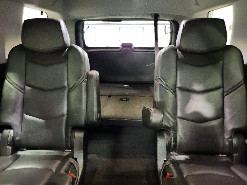 49460756 :رقم المزاد ، 1GYS4MKJ8FR500075 vin ، 2015 Cadillac Escalade مزاد بيع