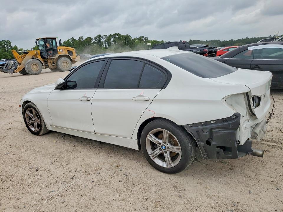 Продажа на аукционе авто 2015 Bmw 320, vin: WBA3B1G52FNT07760, номер лота: 50120636