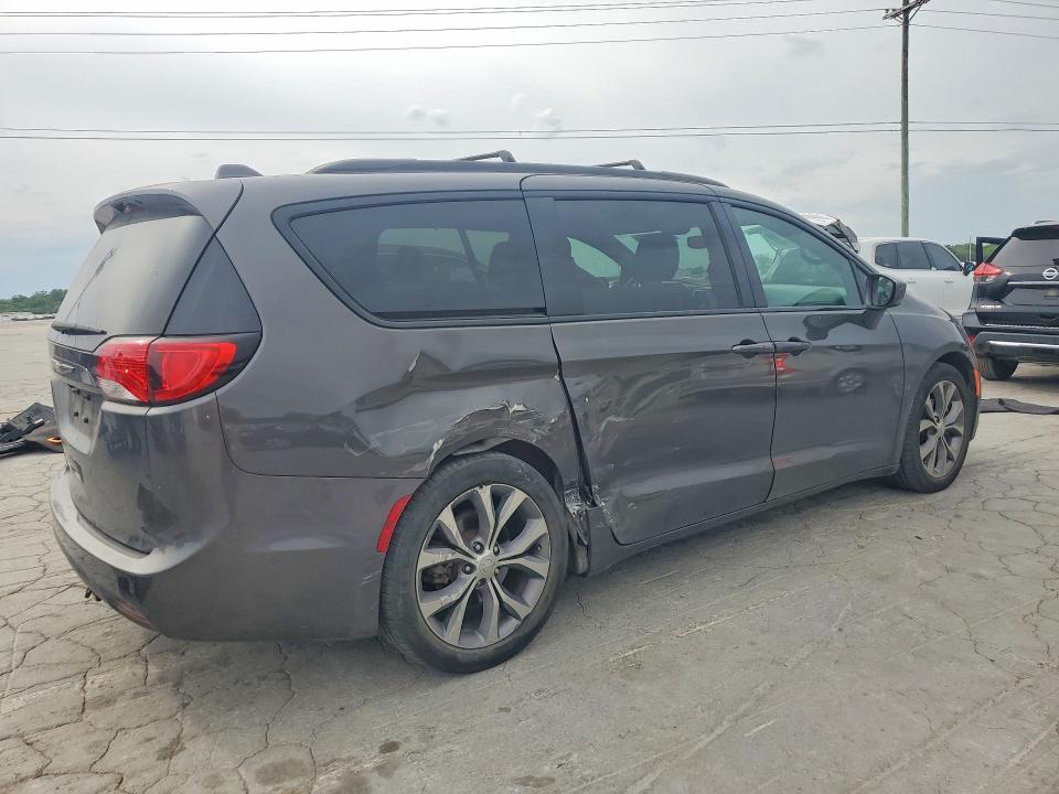 51345826 :رقم المزاد ، 2C4RC1BGXKR652387 vin ، 2019 Chrysler Pacifica مزاد بيع