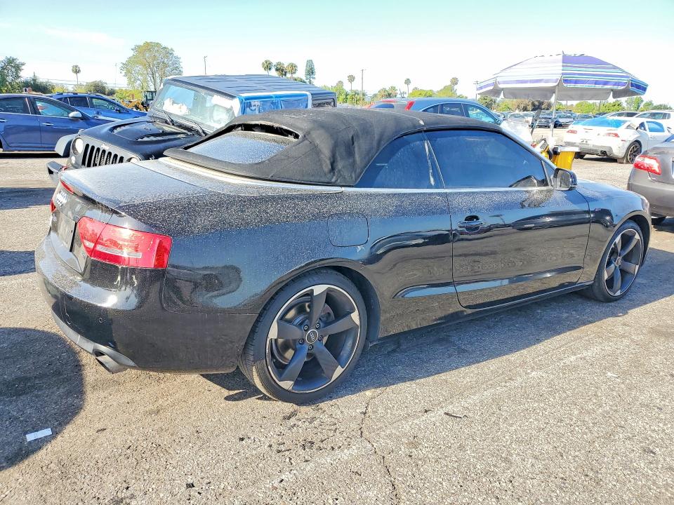 Продаж на аукціоні авто 2011 Audi A5, vin: WAUJFAFH4BN008384, номер лоту: 51682226