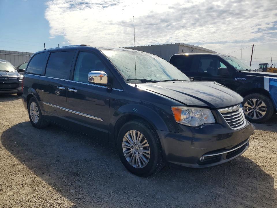 2014 Chrysler Town & Country მანქანა იყიდება აუქციონზე, vin: 2C4RC1GGXER235087, აუქციონის ნომერი: 49116136