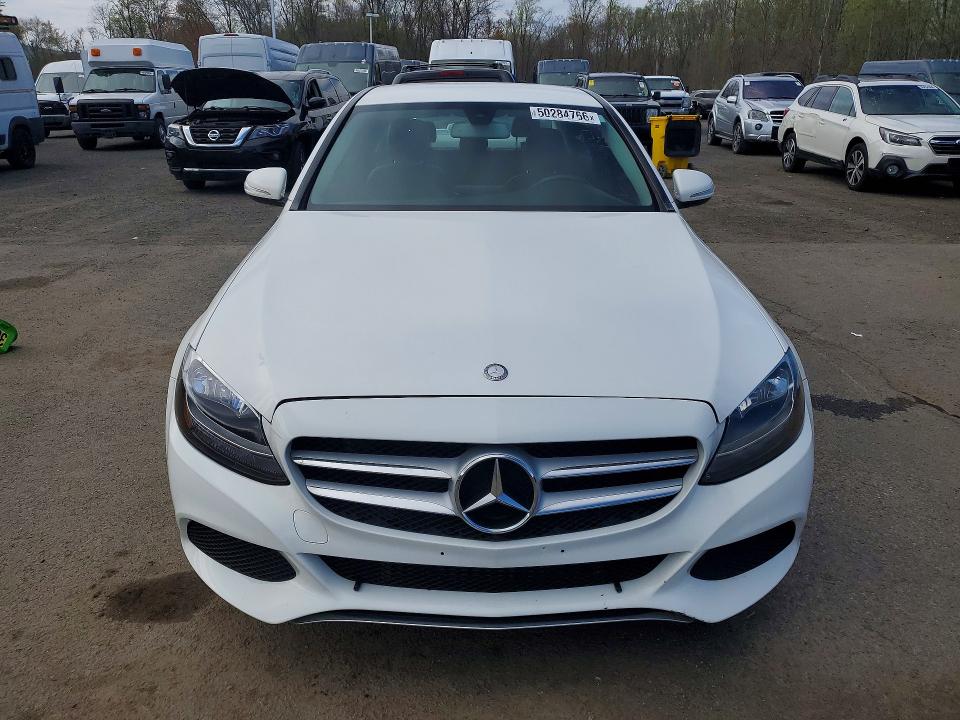 50284766 :رقم المزاد ، 55SWF4KB8FU040916 vin ، 2015 Mercedes-benz C مزاد بيع
