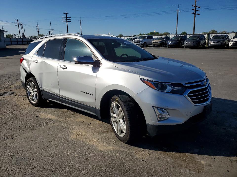 Продажа на аукционе авто 2018 Chevrolet Equinox, vin: 3GNAXWEX3JS559536, номер лота: 49813586