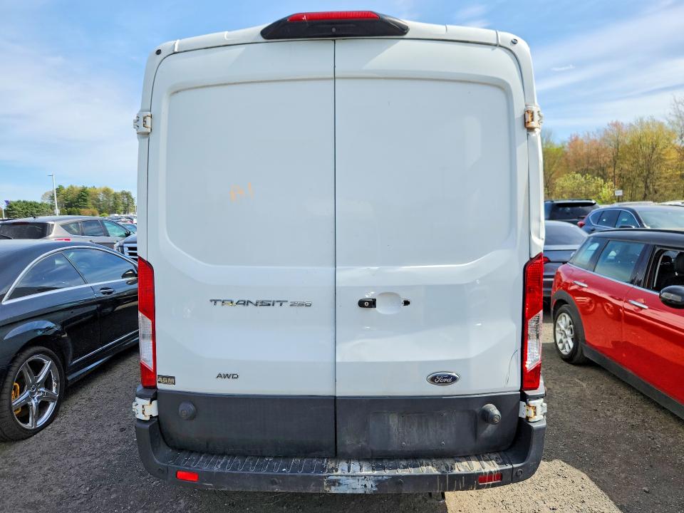 2020 Ford Transit მანქანა იყიდება აუქციონზე, vin: 1FTBR2C81LKA07933, აუქციონის ნომერი: 51137546