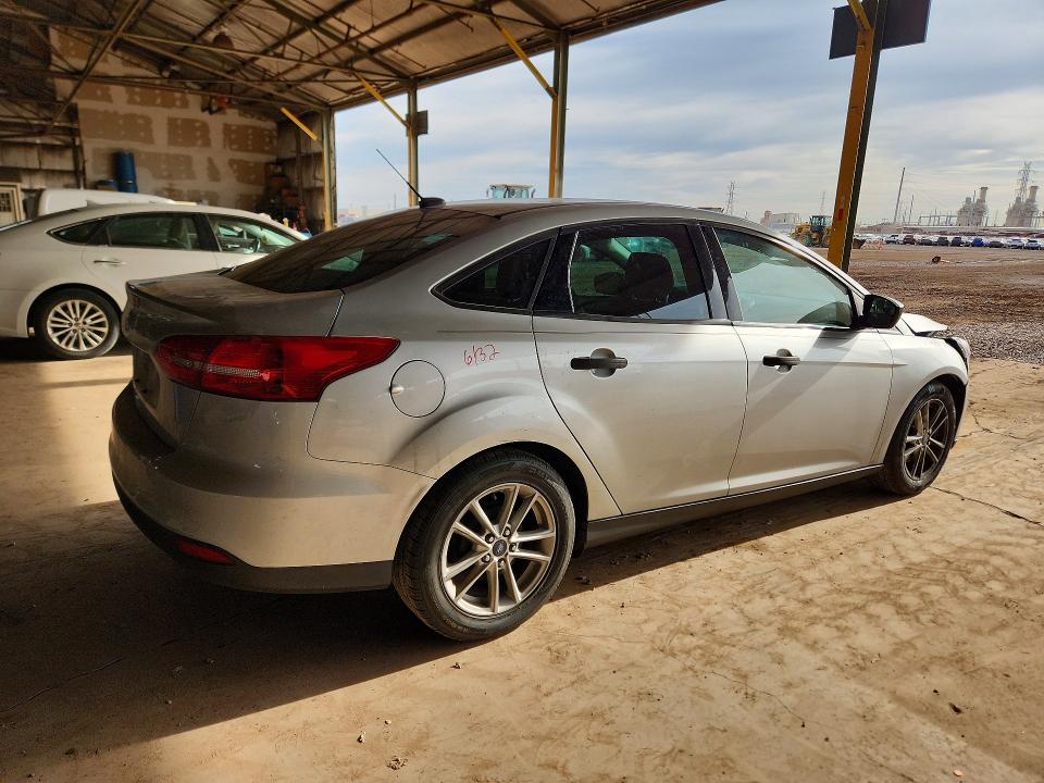 2018 Ford Focus მანქანა იყიდება აუქციონზე, vin: 1FADP3E2XJL217537, აუქციონის ნომერი: 49322596