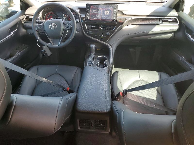 50199606 :رقم المزاد ، 4T1K61AK9NU621374 vin ، 2022 Toyota Camry مزاد بيع