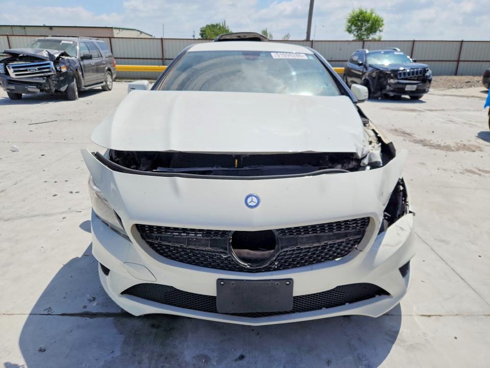 2014 Mercedes-benz Cla მანქანა იყიდება აუქციონზე, vin: WDDSJ4EB3EN100861, აუქციონის ნომერი: 51098286