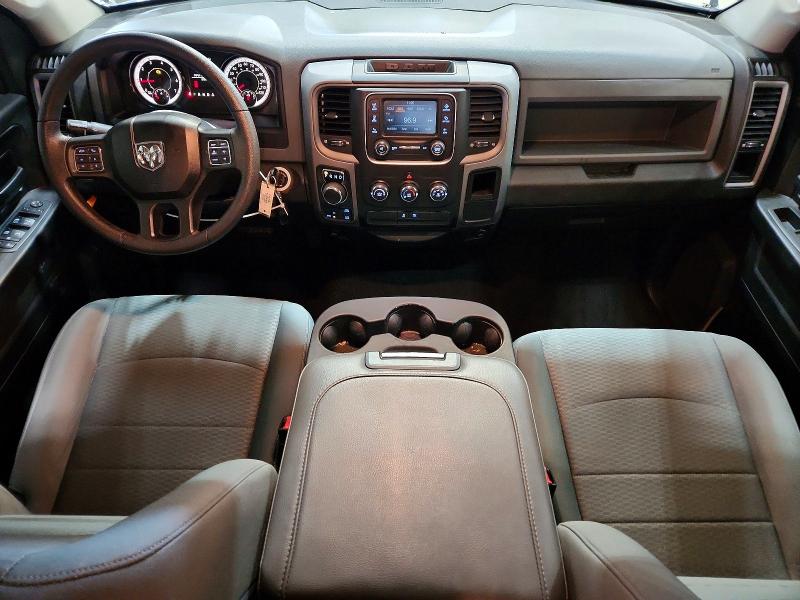 49920376 :رقم المزاد ، 1C6RR7FT0JS200770 vin ، 2018 Ram 1500 مزاد بيع