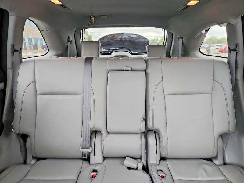 51862756 :رقم المزاد ، 5TDJZRFH6JS875674 vin ، 2018 Toyota Highlander مزاد بيع