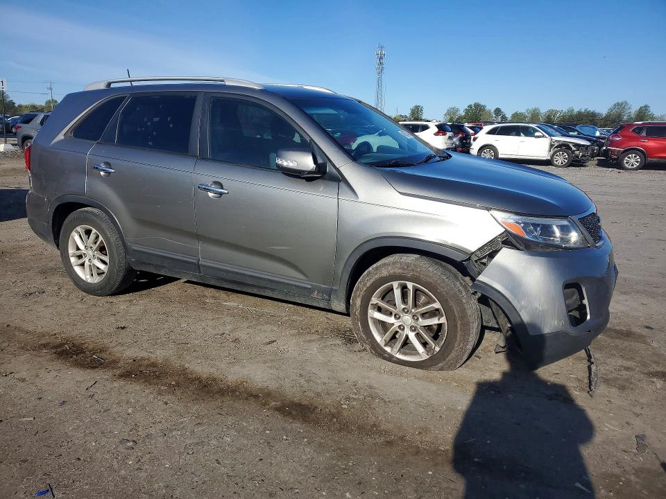 2015 Kia Sorento მანქანა იყიდება აუქციონზე, vin: 5XYKT3A67FG660334, აუქციონის ნომერი: 48307406