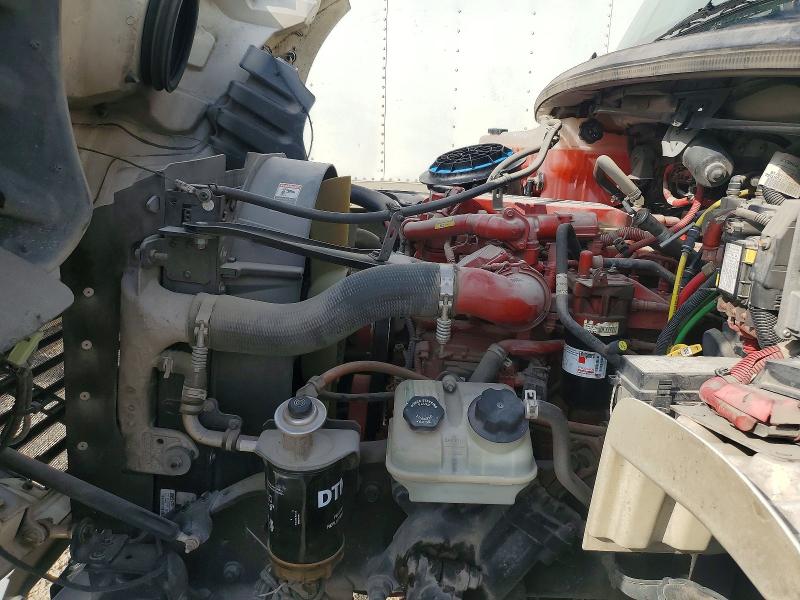 49745726 :رقم المزاد ، 1FVACWDT8HHJH6987 vin ، 2017 Freightliner M2 مزاد بيع
