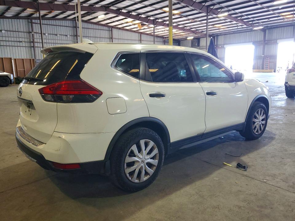 49394686 :رقم المزاد ، JN8AT2MT0HW139781 vin ، 2017 Nissan Rogue مزاد بيع