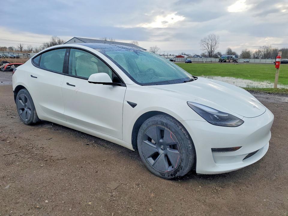 48635616 :رقم المزاد ، 5YJ3E1EA8PF657257 vin ، 2023 Tesla Model 3 مزاد بيع