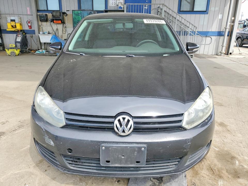 49939286 :رقم المزاد ، WVWBB7AJ7AW304069 vin ، 2010 Volkswagen Golf مزاد بيع