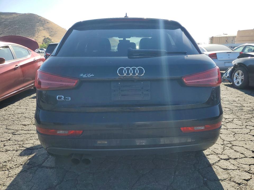 50658006 :رقم المزاد ، WA1BCCFS4HR017363 vin ، 2017 Audi Q3 مزاد بيع