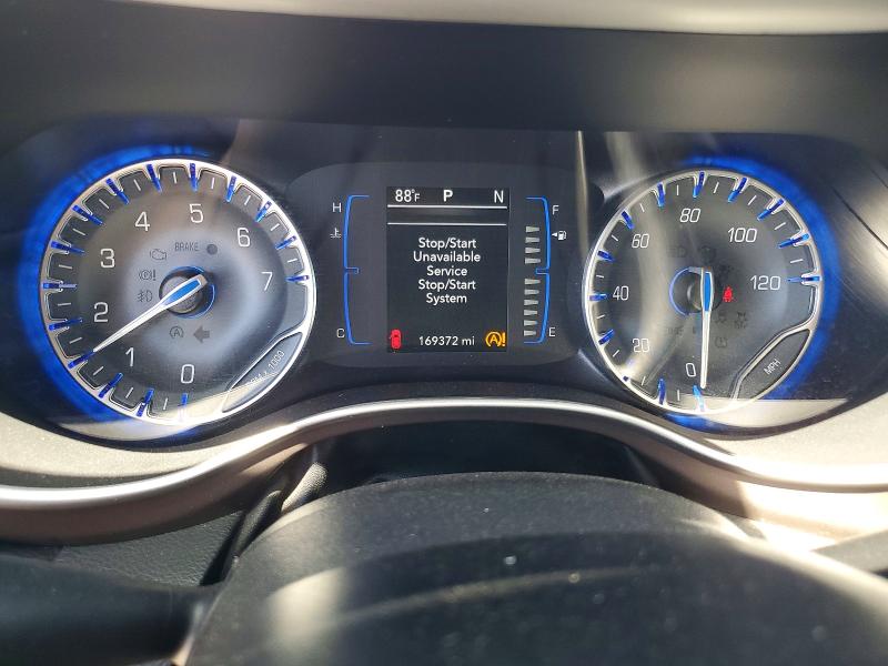 50194556 :رقم المزاد ، 2C4RC1BG1KR609136 vin ، 2019 Chrysler Pacifica مزاد بيع