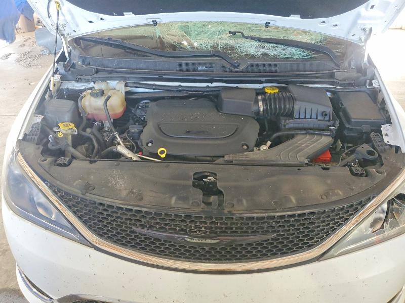 Продаж на аукціоні авто 2018 Chrysler Pacifica, vin: 2C4RC1FG4JR334032, номер лоту: 48570886