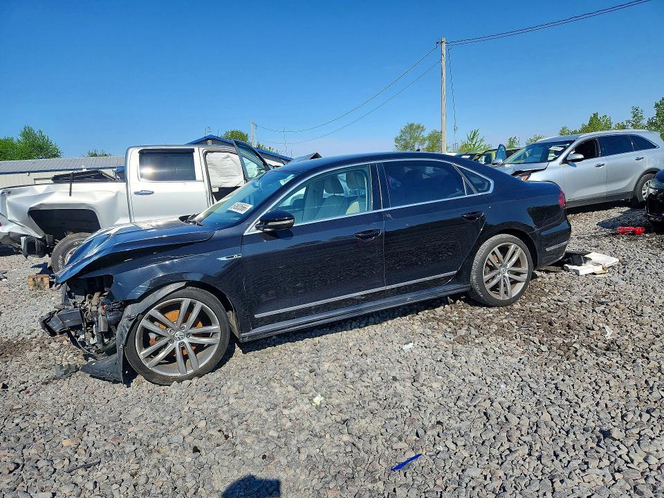 51803566 :رقم المزاد ، 1VWDT7A30HC068400 vin ، 2017 Volkswagen Passat مزاد بيع