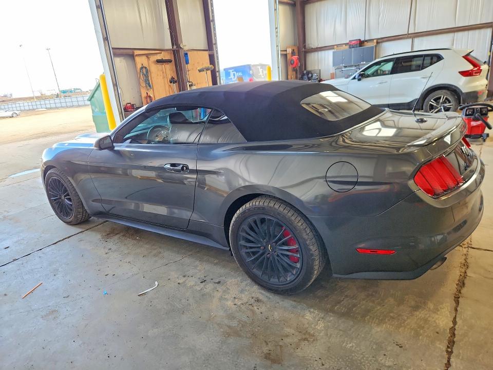 49612736 :رقم المزاد ، 1FATP8UHXF5393613 vin ، 2015 Ford Mustang مزاد بيع
