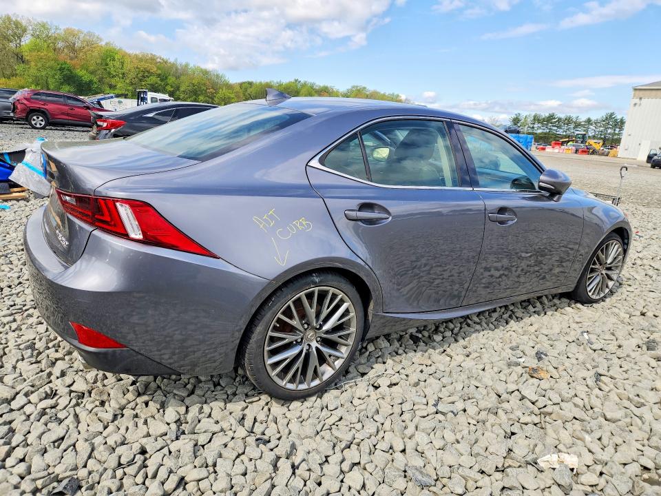 49442426 :رقم المزاد ، JTHCF1D20F5018604 vin ، 2015 Lexus Is مزاد بيع