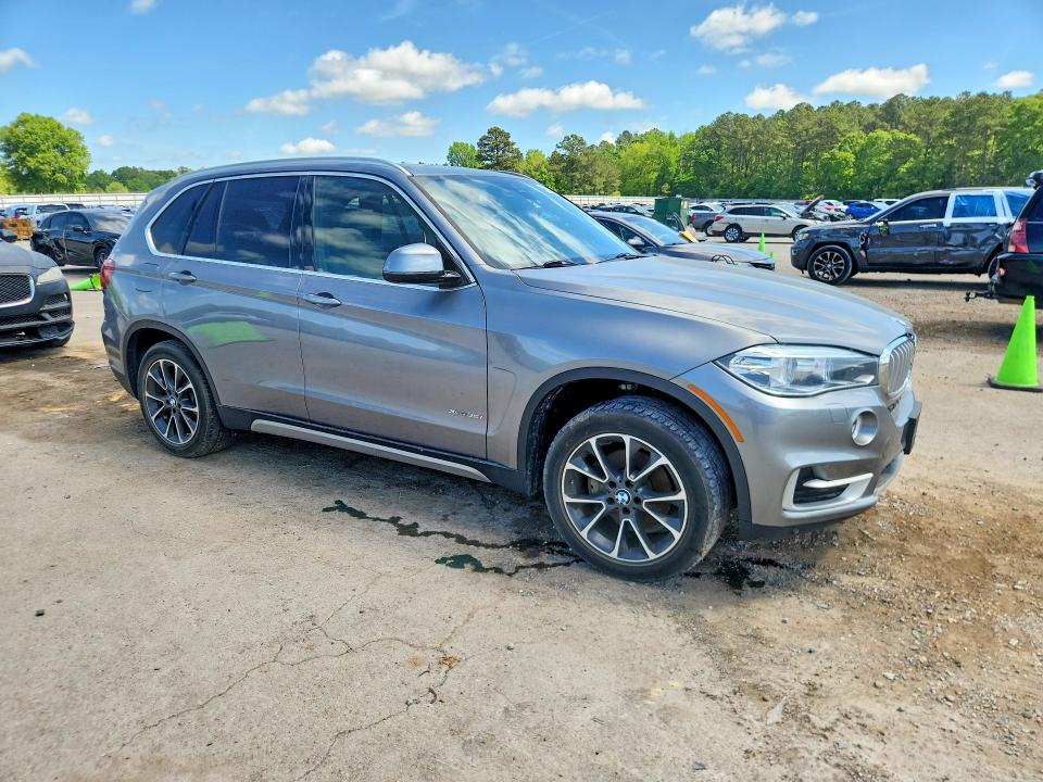 Продажа на аукционе авто 2017 Bmw X5, vin: 5UXKR0C54H0U52016, номер лота: 49825476