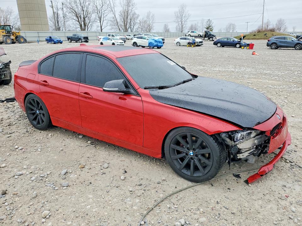 48253556 :رقم المزاد ، WBA3C3C59DF979093 vin ، 2013 Bmw 320 مزاد بيع