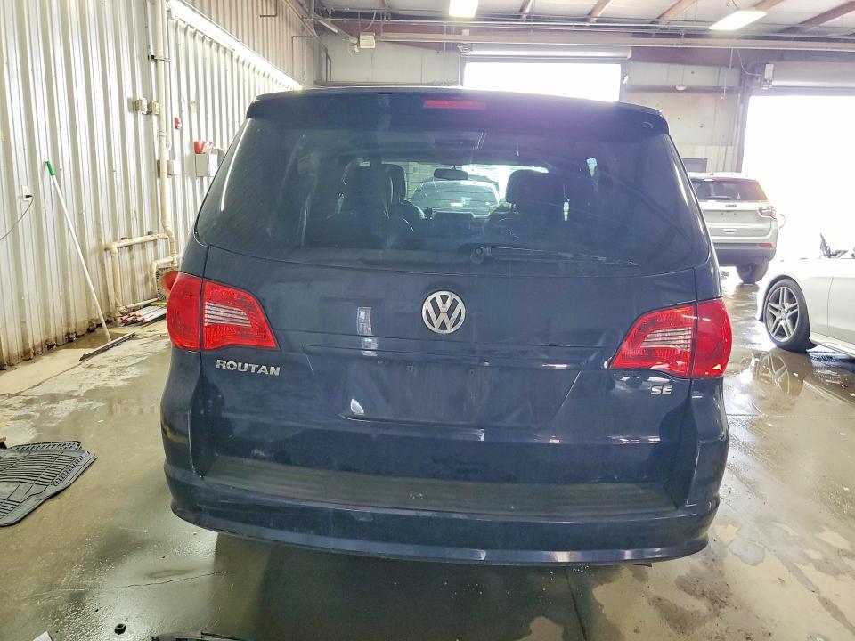 2012 Volkswagen Routan მანქანა იყიდება აუქციონზე, vin: 2C4RVABG3CR392250, აუქციონის ნომერი: 50465826