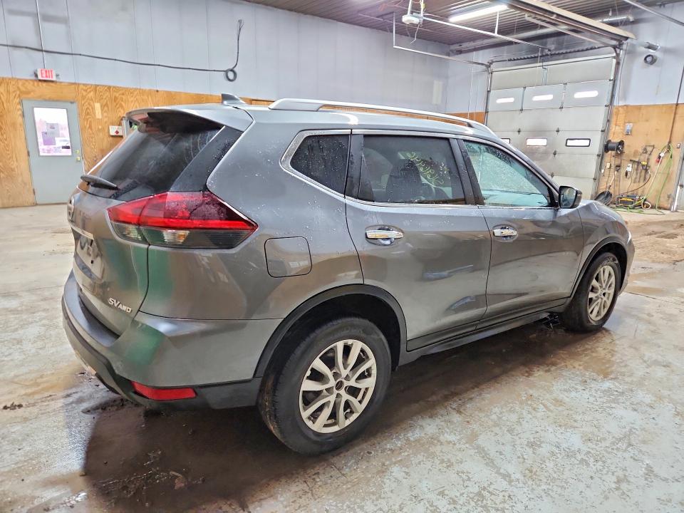 51696446 :رقم المزاد ، KNMAT2MV3JP526399 vin ، 2018 Nissan Rogue مزاد بيع
