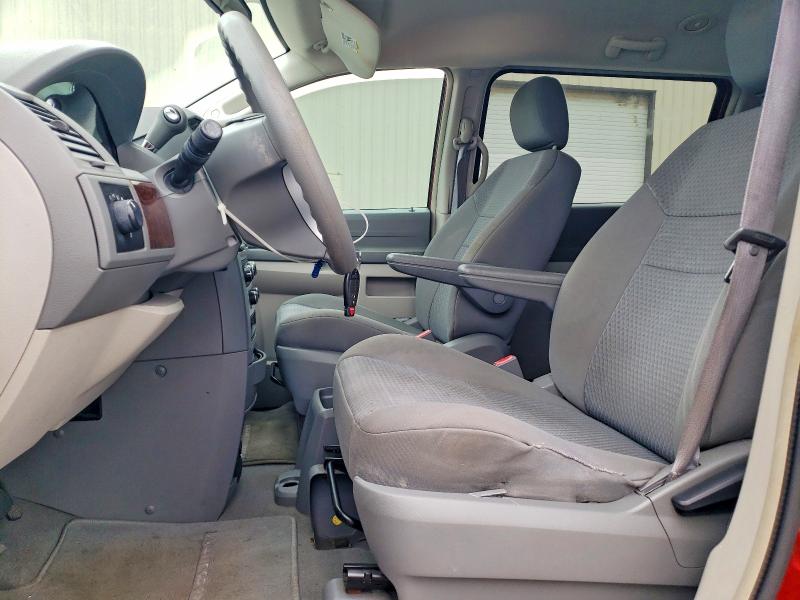 Auction sale of the 2010 Chrysler Town And Country, vin: 2A4RR4DE8AR137179, lot number: 49043236