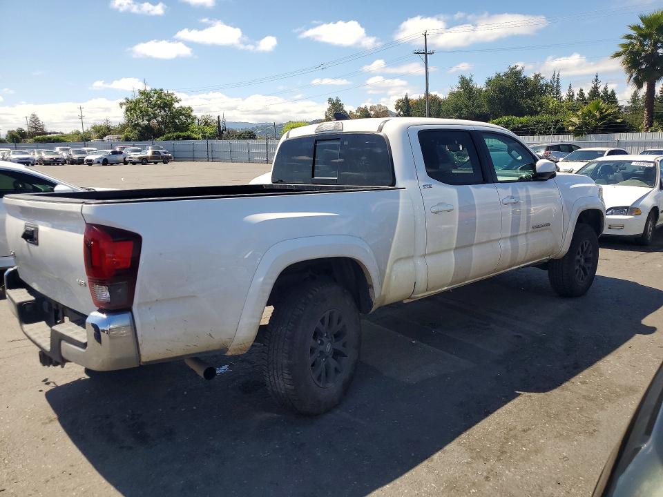 2022 Toyota Tacoma მანქანა იყიდება აუქციონზე, vin: 3TMDZ5BN3NM125611, აუქციონის ნომერი: 49677136
