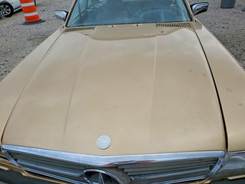1982 Mercedes-benz 380 მანქანა იყიდება აუქციონზე, vin: WDBBA45A1CB013040, აუქციონის ნომერი: 51100346