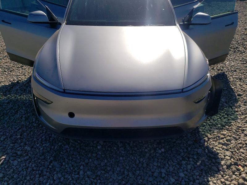 50486186 :رقم المزاد ، 7SAYGDEE8TF461482 vin ، 2026 Tesla Model Y مزاد بيع