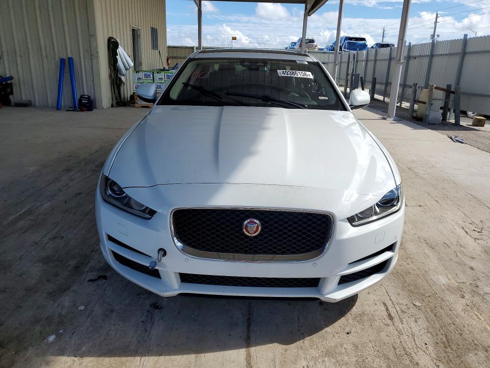 2017 Jaguar Xe მანქანა იყიდება აუქციონზე, vin: SAJAK4BN3HA953940, აუქციონის ნომერი: 49386106